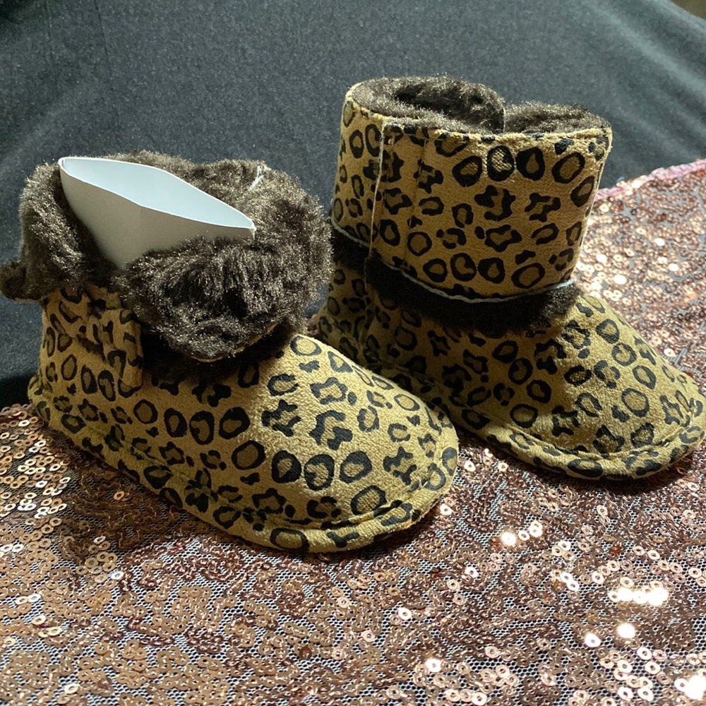 Cute little leopard booties